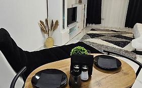 Rarina House
